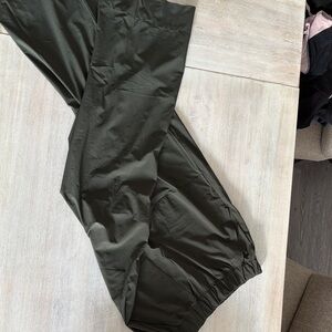 Beyond Yoga Wide Leg Pants Olive Green Small